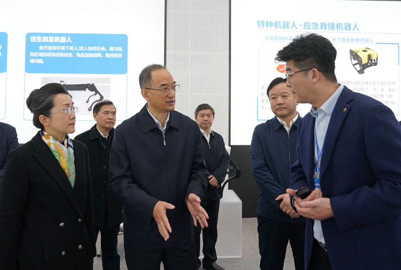 黃強(qiáng)主持召開省建設(shè)綿陽(yáng)科技城領(lǐng)導(dǎo)小組第23次會(huì)議? 以更高站位更大魄力推動(dòng)綿陽(yáng)科技城建設(shè)再上新臺(tái)階「相關(guān)圖片」